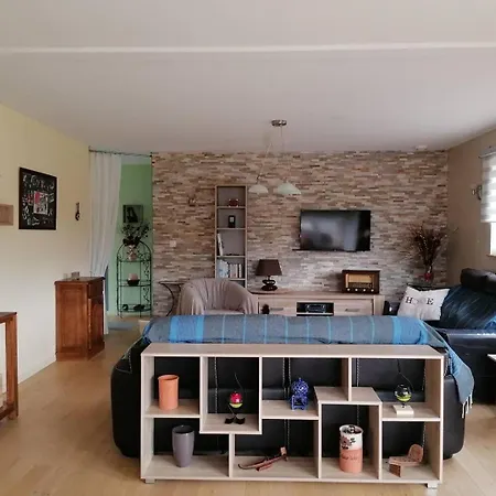 En Bois Recente Avec Jardin, Wifi A 800m Du Centre De - Ref 668 Trébeurden